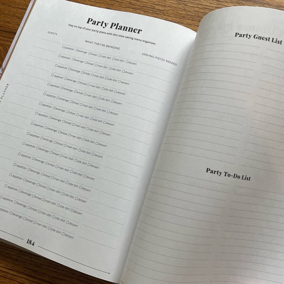 Southern Living at Home 2021 book. - Picture 4 of 10